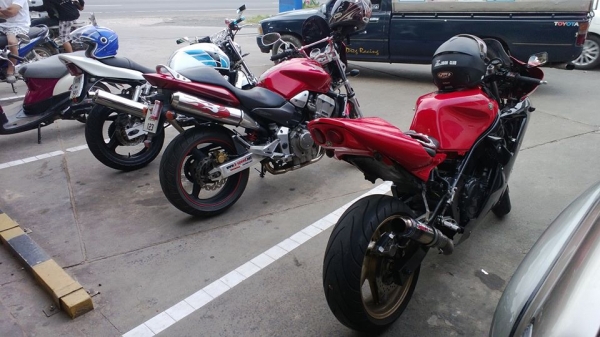 fzr1000 หาแลก