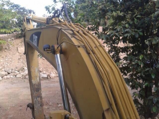 ขายรถแบ็คโฮ CAT 320 C รถสวยพร้อมใช้งาน เอกสารเล่มทะเบียน