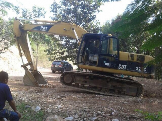 ขายรถแบ็คโฮ CAT 320 C รถสวยพร้อมใช้งาน เอกสารเล่มทะเบียน