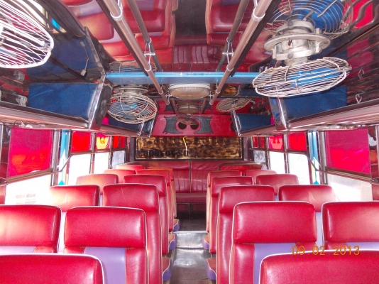 รถบัสราคาพิเศษ รถบัสราคาพิเศษ