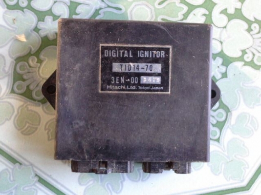 ขายกล่องไฟ Yamaha FZR400 และสายไฟเมน