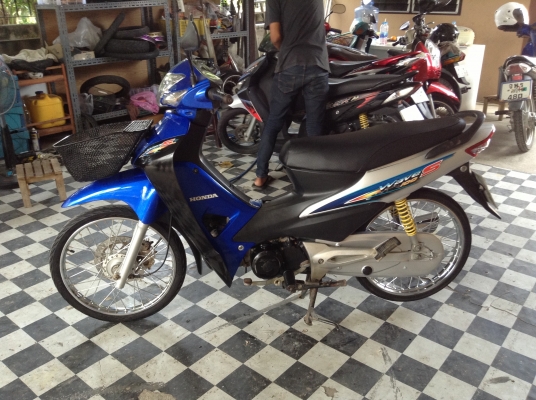 ขาย!!!เวฟ100ยูบ๊อก ปี49 รถเครื่องดีคับ มีเล่มทะเบียนครบ ภาษีไม่หมด