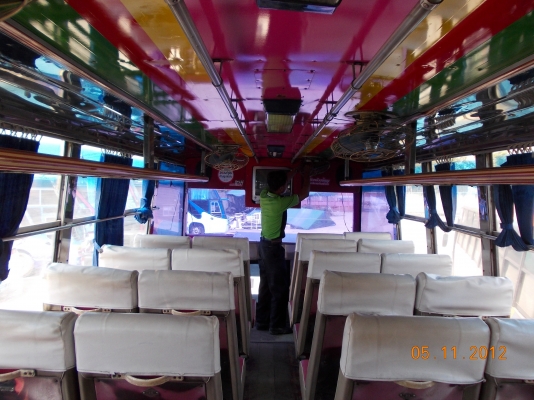 รถบัสราคาพิเศษ