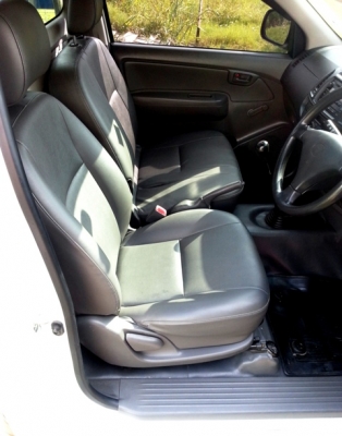 TOYOTA VIGO CHAMP SINGLE 2.7(J) MT ปี 2012 TOYOTA VIGO CHAMP SINGLE 2.7(J) MT ปี 2012