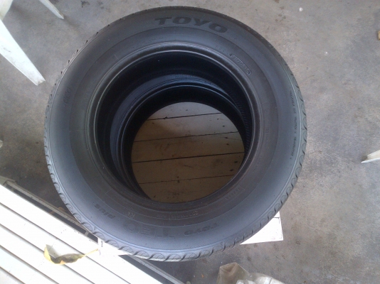 ขายยาง TOYO รุ่น TEO plus made in JAPAN 1คู่ ปี2012 ขนาด205/65/15 สภาพเกิน95\% ดอกแน่นๆ ขายยาง TOYO รุ่น TEO plus made in JAPAN 1คู่ ปี2012 ขนาด205/65/15 สภาพเกิน95\% ดอกแน่นๆ
