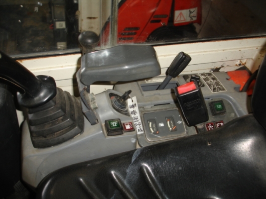 รถขุด Kubota รุ่น: KX36-3 ซีเรียล:563360 ปี:2006 สต๊อกเรา นำเข้ายุโรป