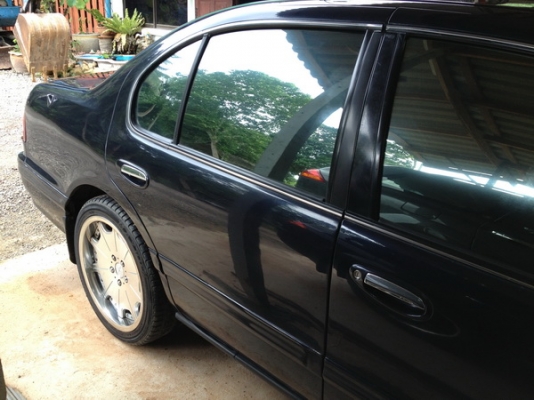 ขายรถ nissan cefiro A32 ปี97สวยๆรถชื่อผมเองใช้ขับไปทำงานทุกวัน