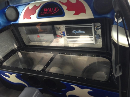 ขายรถซิ่งเครื่องเสียงเป็นแสน Misu Stada ปี 2005