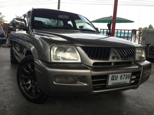 ขายรถซิ่งเครื่องเสียงเป็นแสน Misu Stada ปี 2005