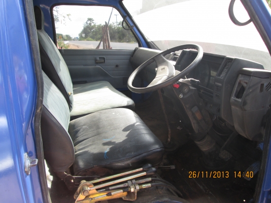 ขาย ISUZU 6 ล้อดั้มเกษตร เครื่อง 4BEI 110 แรง ฝาดำ ยาว4.5m  น็อต 5 รู ล้อ 16