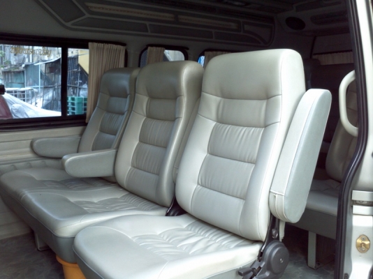 2007 TOYOTA, COMMUTER 2.5 D4D  835000  ครื่องเสียงชุดใหญ่ รถไม่เคยอุบัติเหตุ ชุดเเต่งรอบคัน