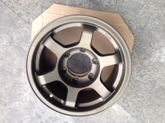 ขายล้อแม็ก te37 ขอบ15  6รู139 สภาพสวยพร้อมใช้งาน