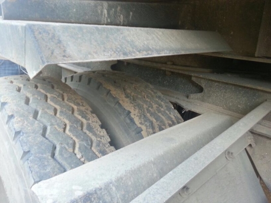 รถฮีโน่ 10 ล้อดั้ม 380 แรงม้า ปี 55 ( ขายแม่ , ลูก ) ( วิ่ง 12x,xxx กม. ) สนใจติดต่อ 081 - 6079515 รถฮีโน่ 10 ล้อดั้ม 380 แรงม้า ปี 55 ( ขายแม่ , ลูก ) ( วิ่ง 12x,xxx กม. ) สนใจติดต่อ 081 - 6079515