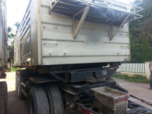 รถฮีโน่ 10 ล้อดั้ม 380 แรงม้า ปี 55 ( ขายแม่ , ลูก ) ( วิ่ง 12x,xxx กม. ) สนใจติดต่อ 081 - 6079515 รถฮีโน่ 10 ล้อดั้ม 380 แรงม้า ปี 55 ( ขายแม่ , ลูก ) ( วิ่ง 12x,xxx กม. ) สนใจติดต่อ 081 - 6079515