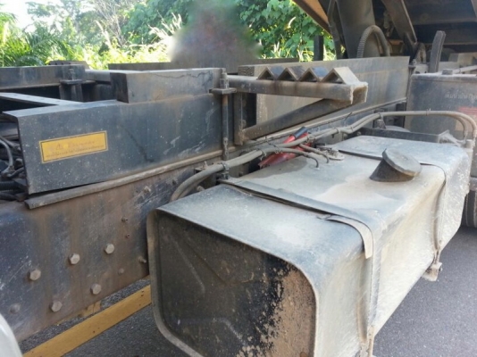 รถฮีโน่ 10 ล้อดั้ม 380 แรงม้า ปี 55 ( ขายแม่ , ลูก ) ( วิ่ง 12x,xxx กม. ) สนใจติดต่อ 081 - 6079515 รถฮีโน่ 10 ล้อดั้ม 380 แรงม้า ปี 55 ( ขายแม่ , ลูก ) ( วิ่ง 12x,xxx กม. ) สนใจติดต่อ 081 - 6079515