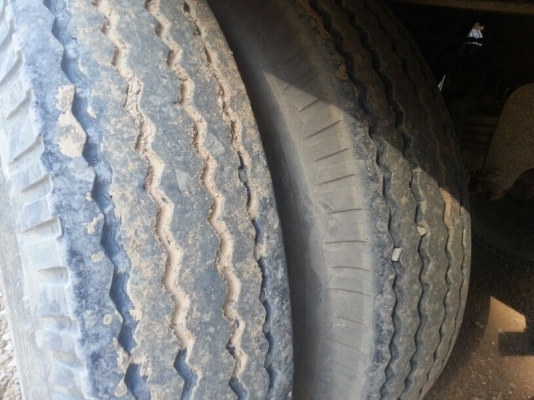 รถฮีโน่ 10 ล้อดั้ม 380 แรงม้า ปี 55 ( ขายแม่ , ลูก ) ( วิ่ง 12x,xxx กม. ) สนใจติดต่อ 081 - 6079515 รถฮีโน่ 10 ล้อดั้ม 380 แรงม้า ปี 55 ( ขายแม่ , ลูก ) ( วิ่ง 12x,xxx กม. ) สนใจติดต่อ 081 - 6079515