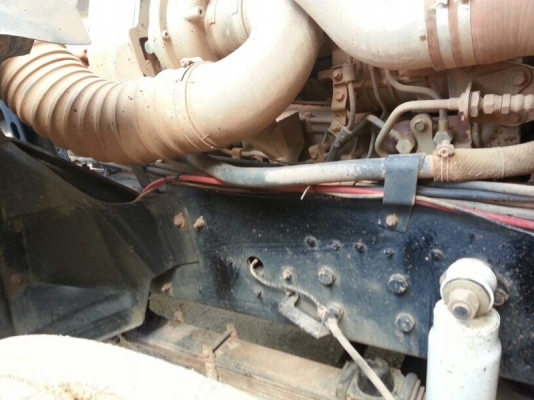 รถฮีโน่ 10 ล้อดั้ม 380 แรงม้า ปี 53 สนใจติดต่อ 081 - 6079515 รถฮีโน่ 10 ล้อดั้ม 380 แรงม้า ปี 53 สนใจติดต่อ 081 - 6079515