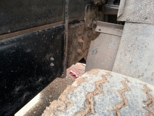 รถฮีโน่ 10 ล้อดั้ม 380 แรงม้า ปี 53 สนใจติดต่อ 081 - 6079515 รถฮีโน่ 10 ล้อดั้ม 380 แรงม้า ปี 53 สนใจติดต่อ 081 - 6079515