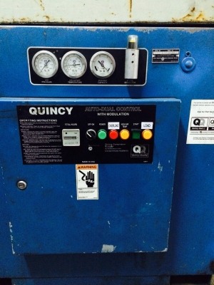 ปั้มลมมือสอง 30แรงม้าQuincy ขายตามสภาพ ใช้ได้ดี 35000฿