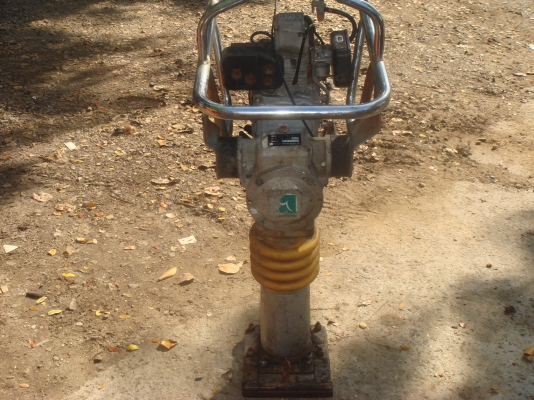 เครื่องตัดถนน เครื่องดีเซลพร้อมปั้มฉีดยา รถการเกษตร วินซ์เครื่องยนตร์ เครื่องตัดถนน เครื่องดีเซลพร้อมปั้มฉีดยา รถการเกษตร วินซ์เครื่องยนตร์