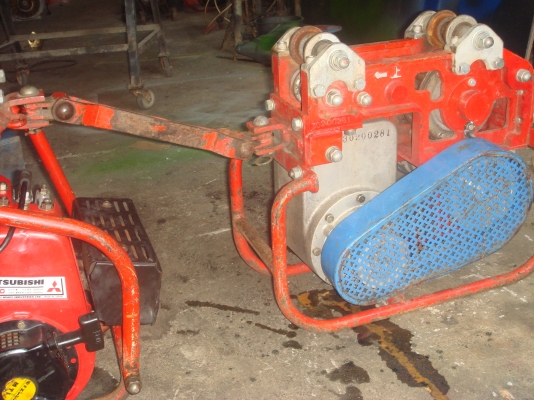 เครื่องตัดถนน เครื่องดีเซลพร้อมปั้มฉีดยา รถการเกษตร วินซ์เครื่องยนตร์ เครื่องตัดถนน เครื่องดีเซลพร้อมปั้มฉีดยา รถการเกษตร วินซ์เครื่องยนตร์