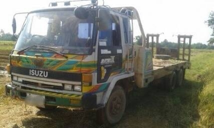ขายสิบล้อเทเลอร์ Isuzu rocky เครื่อง 175 แรง 2 เพลา เบรคจิฟฟี่ ทะเบียนพร้อม