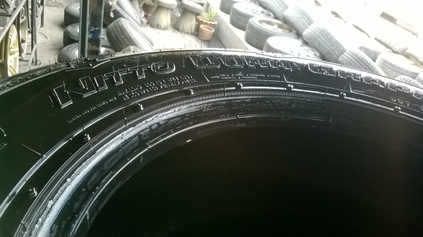 ขายยยาง 215 70 16 ปี12 ชุดละ6500