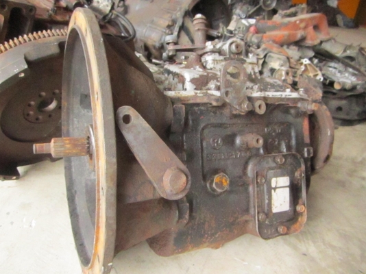 ขายเกียร์ KM-KL เกียร์ Hino ชน EH700