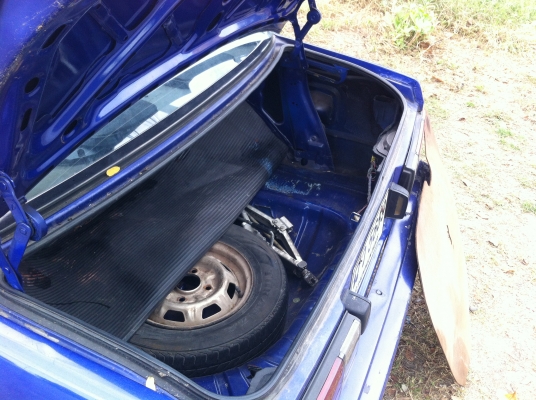 ซันนี่ปี93 เดิมๆสภาพดีมาก คอมใหม่แอร์หนาว พร้อมใช้ ราคาสุดคุ้ม ภาษี57