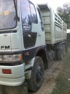 ขายรถบรรทุกสิบล้อดั๊มพ์ HINO 1M เครื่องเดิม 220แรง 2เพลาดั๊มพ์สามมิตร แอร์พร้อม ยางเต็ม ทะเบียนพร้อม