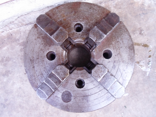 3 จับ 4 จับ แท่นกลึง พร้อมใช้ สนใจโทรถาม  0898217996