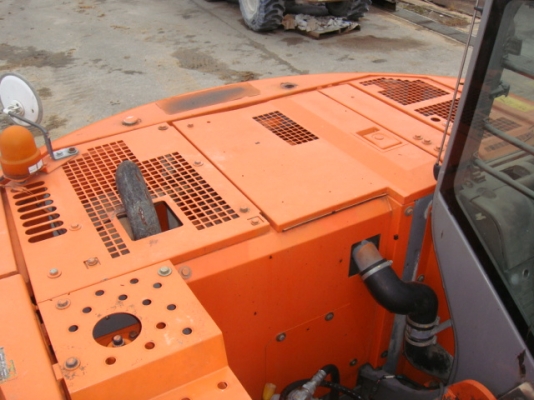 ขายด่วน HItachi ZX135US นำเข้าจากญี่ปุ่นโดยตรง สภาพสวย เดิม ๆๆ กำลังเดินทางมาจ้า ขายด่วน HItachi ZX135US นำเข้าจากญี่ปุ่นโดยตรง สภาพสวย เดิม ๆๆ กำลังเดินทางมาจ้า