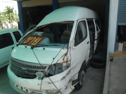 ขายซากรถตู้จีน foton