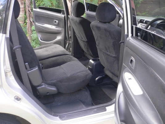 ขายรถครอบครัว TOYOTA AVANZA 1.3 S ตัวTOP Airbag ABS เกียร์ออโต้ ปี2005 สีบรอนซ์ ติดแก๊สหัวฉีด LPG