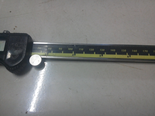 เวอร์เนียดิจิตอล MItutoyo  8 นิ้ว วัดกว้าง ลึก และรูใน ได้หมด มือสองพร้อมใช้