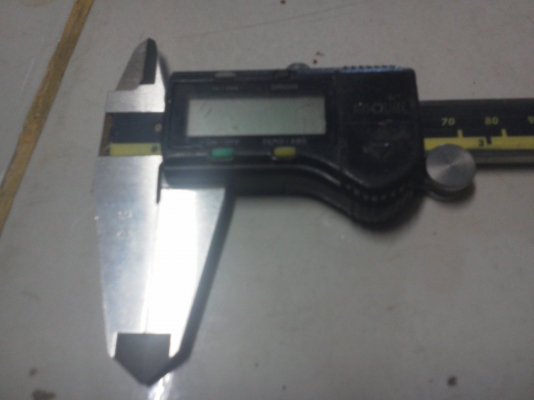 เวอร์เนียดิจิตอล MItutoyo  8 นิ้ว วัดกว้าง ลึก และรูใน ได้หมด มือสองพร้อมใช้