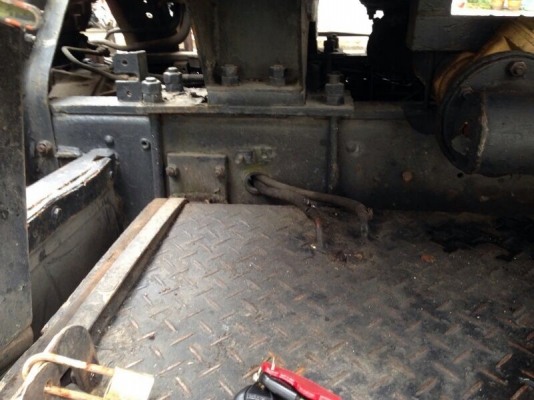 รถฮีโน่ 10 ล้อ ( รถน้ำมัน ) KT920 เปลื่ยนเครื่อง 187 แรงม้า. สนใจติดต่อ 081 - 6079515 รถฮีโน่ 10 ล้อ ( รถน้ำมัน ) KT920 เปลื่ยนเครื่อง 187 แรงม้า. สนใจติดต่อ 081 - 6079515