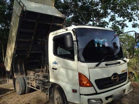 รถฮีโน่ 6 ล้อดั้ม 170 แรงม้า ปี 50 สนใจติดต่อ 081 - 6079515 รถฮีโน่ 6 ล้อดั้ม 170 แรงม้า ปี 50 สนใจติดต่อ 081 - 6079515