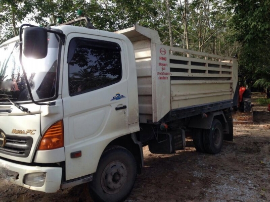 รถฮีโน่ 6 ล้อดั้ม 170 แรงม้า ปี 50  สนใจติดต่อ 081 - 6079515