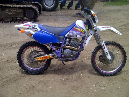 ttr 250 cc ตามสภาพ ซื้อมา ออกทริป 2ครั้ง เลิกขี่แล้วคับ