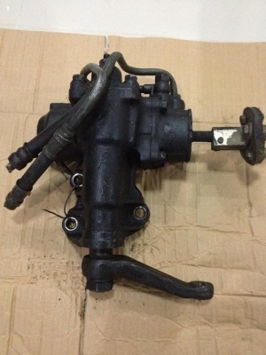 กระปุกพวงมาลัย LANDCRUISER VX80 , SUZUKI