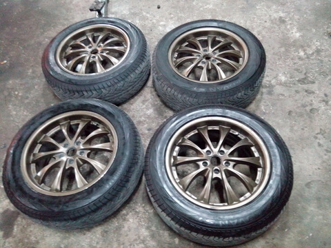 ขายแม็ก 18" 5รู114 พร้อมยาง(สภาพ 90\%) YOKOHAMA ADVAN 235/60/18