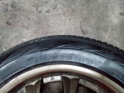 ขายแม็ก 18" 5รู114 พร้อมยาง(สภาพ 90\%) YOKOHAMA ADVAN 235/60/18