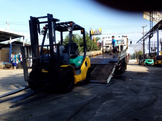 ***ส่งรถลูกค้า*** อ.เสนา KOMATSU FD25-16