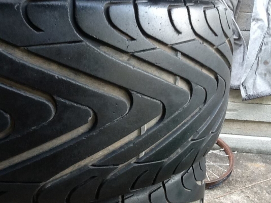 ล้อกล้วย 15x8 4/100 สวยๆๆๆ