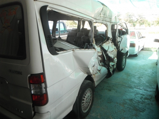 ขายซากรถตู้จีน foton ขายซากรถตู้จีน foton