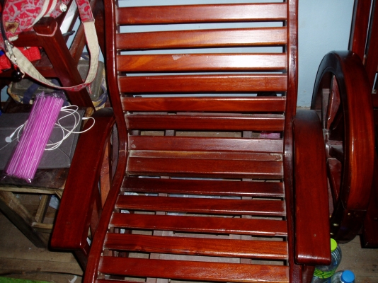 ขายเก้าอี้โยกราคาถูก3800บาท ขายเก้าอี้โยกราคาถูก3800บาท