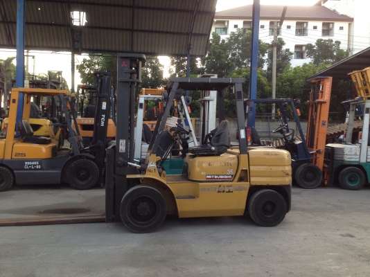 ***ขายรถยกเก่านอก***MITSUBISHI FG35 เสาสูง3.5เมตร