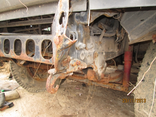 นิสสันเครื่อง165-หัวครัชซี-เบรคทิ็ปฟี่-น๊อตล้อ8ตัว-รถห้างขายตามสภาพ-มี2คัน-