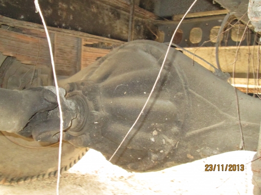 นิสสันเครื่อง165-หัวครัชซี-เบรคทิ็ปฟี่-น๊อตล้อ8ตัว-รถห้างขายตามสภาพ-มี2คัน-